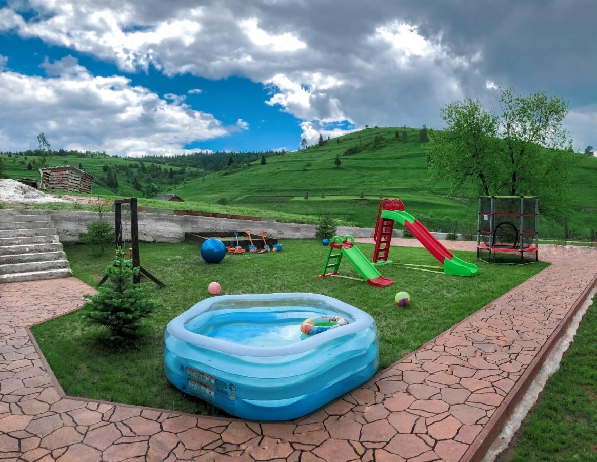 Галерея Карпат Plave Bagian luar foto